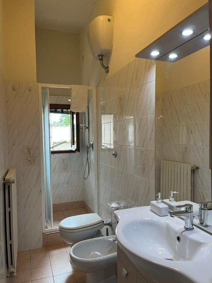 Apartment Dalla Mirella Флоренция Экстерьер фото