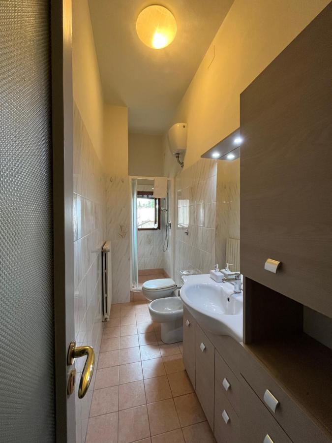 Apartment Dalla Mirella Флоренция Экстерьер фото