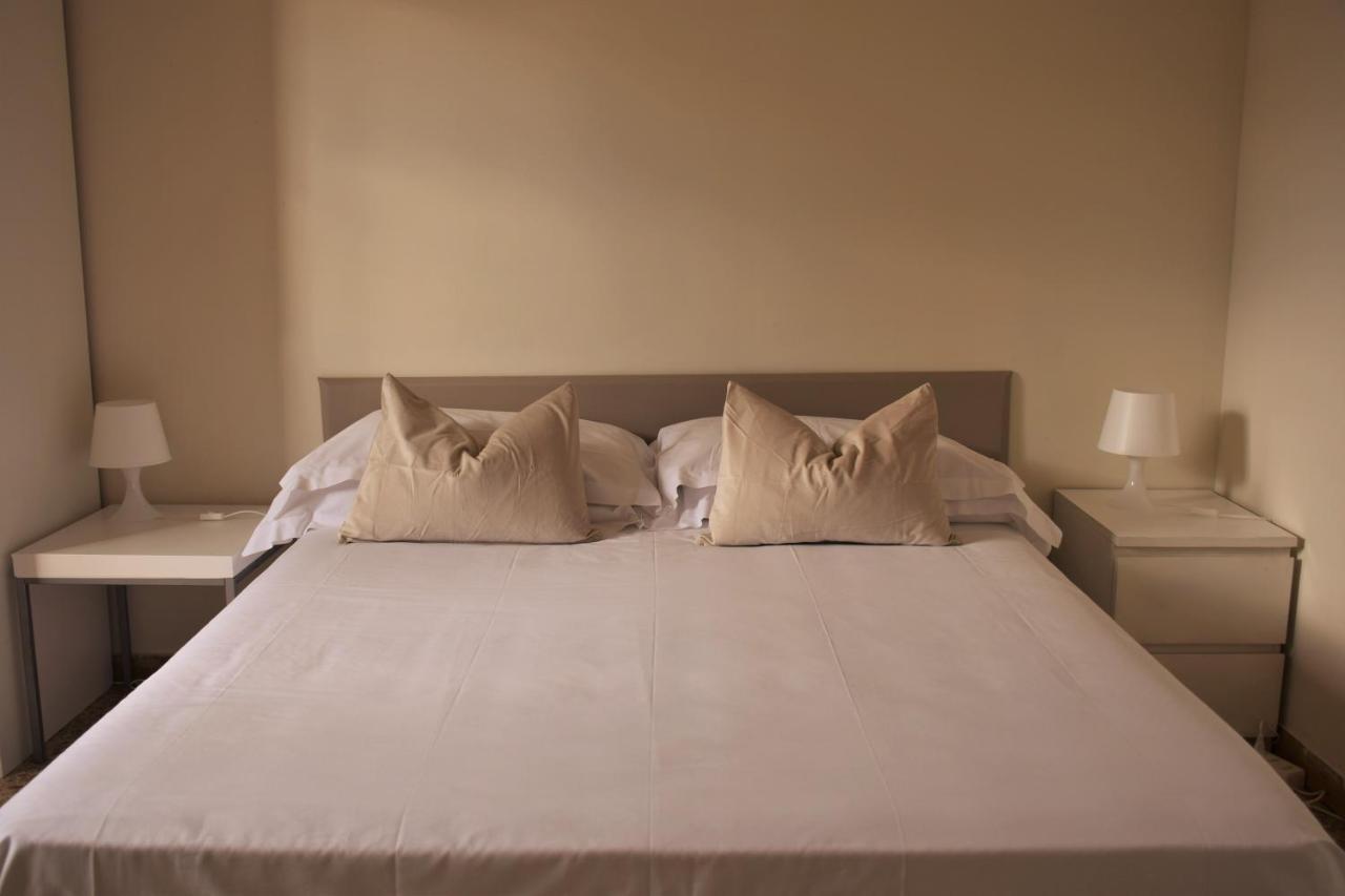 Apartment Dalla Mirella Флоренция Экстерьер фото
